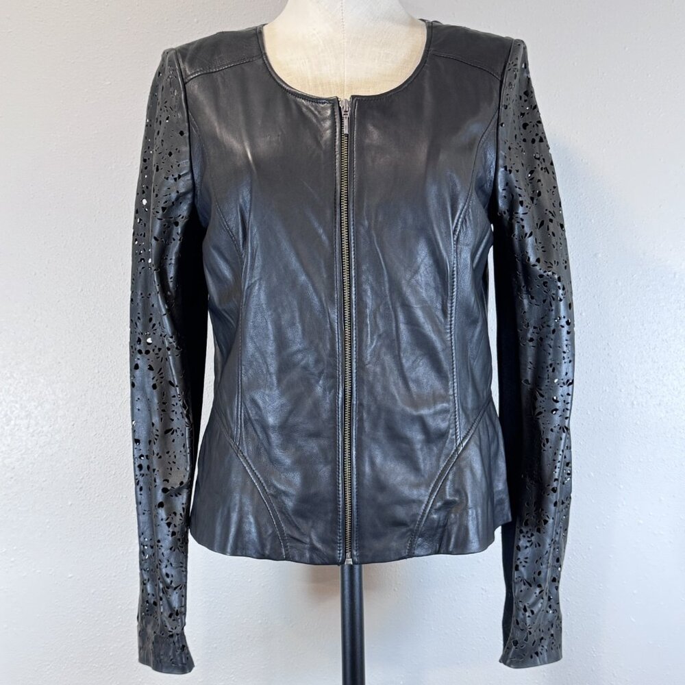 Hinge Womens Motorcycle Jacket Black Leather Full Zip Laser Cut Lined Size M NWT